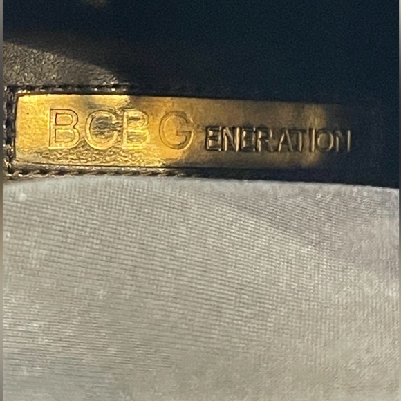 BCBG BROWN DELILAH FAUX SUEDE SLIP ON ANKLE BOOTS SZ 8M EUC - Picture 14 of 15